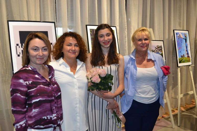 Леся Корсак, Катерина Ганейчук, Вікторія Наумук та Зоя Навроцька (зліва направо).
