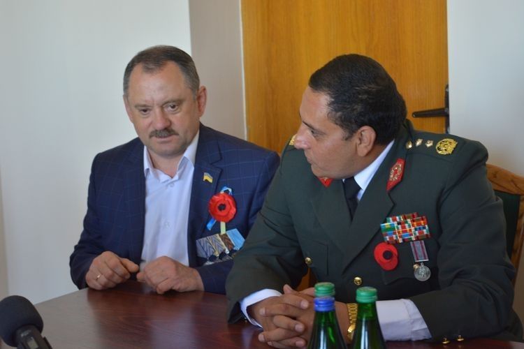 Григорій Павлович та генерал Дашти Ісмаель.