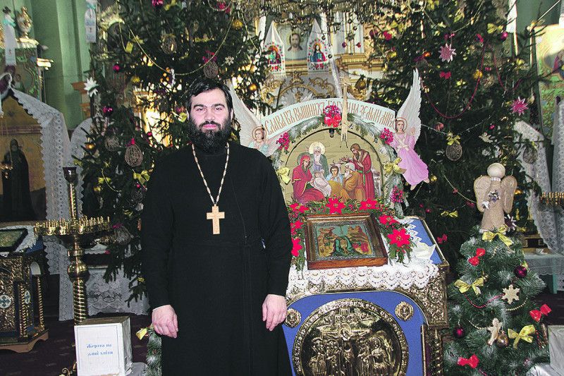 Отець Павло Шматюк –  сучасний хранитель древньої святині.