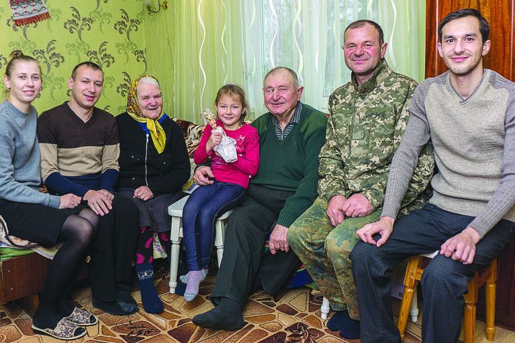 Чотири покоління Мартинюків живуть під одним дахом